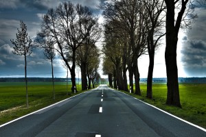 road-742060_1920